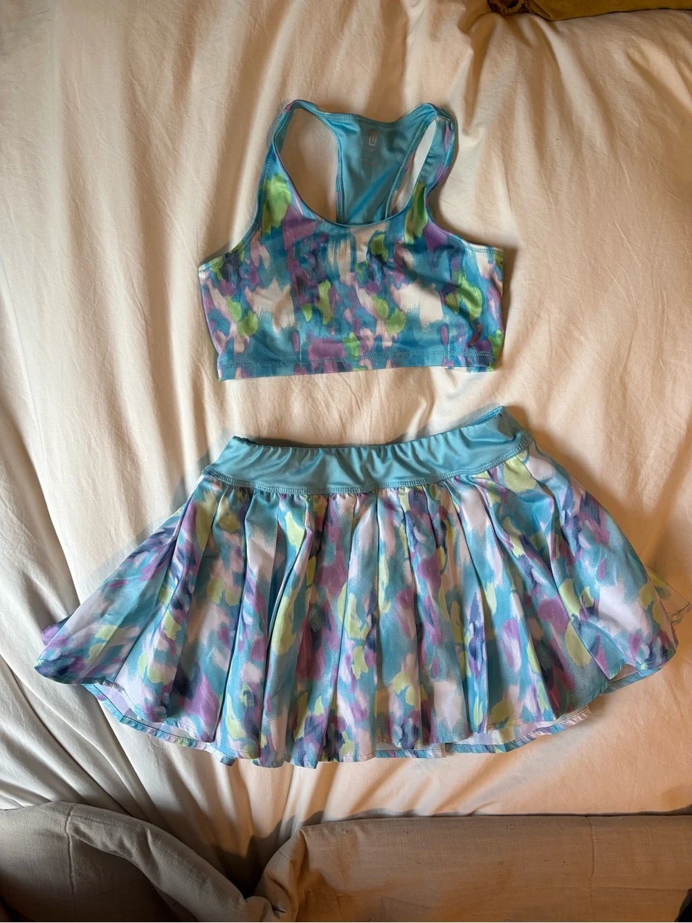 Kids Two-Piece Tennis Set in Multicolor Watercolor Print